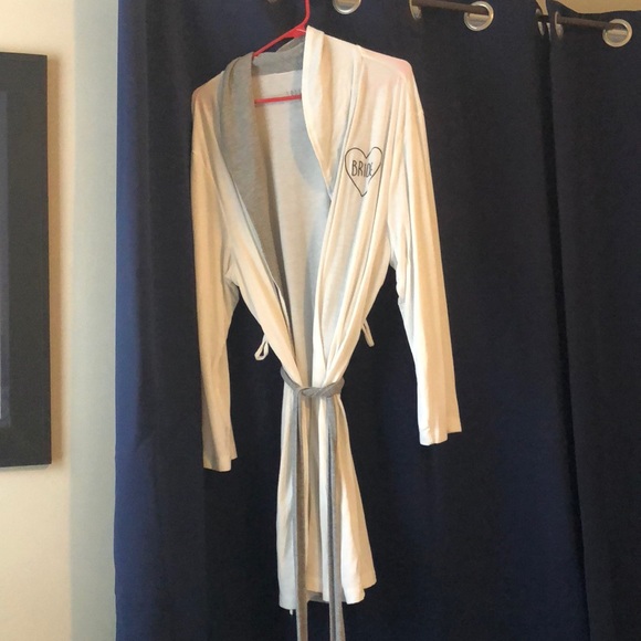 White 'Bride' Women's Robe size XL/XXL - Picture 1 of 4